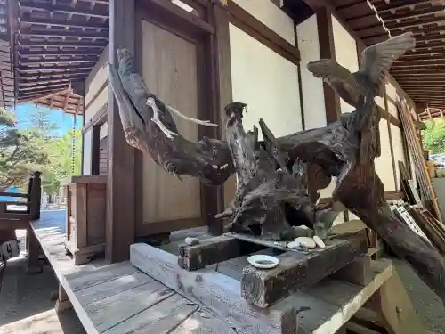 伊弉諾神宮の{uncategorized: "未分類", other: "その他", undefined: "問題あり", building: "その他建物", grave: "お墓", sacred_gate: "鳥居", guardian: "狛犬", statue: "像", buddha: "仏像", history: "歴史", nature: "自然", garden: "庭園", animal: "動物", pagoda: "塔", temizu: "手水舎", mountain_gate: "山門・神門", sanctuary: "本殿・本堂", subordinate: "末社・摂社", art: "芸術", scenery: "景色", jizo: "地蔵", ema: "絵馬", goshuin: "御朱印", omikuji: "おみくじ", items: "授与品その他", amulet: "お守り", goshuincho: "御朱印帳", eats: "食事", festival: "お祭り", votive_dance: "神楽", shichigosan: "七五三参", wedding: "結婚式", experience: "体験その他", initially: "初詣", around: "周辺", anti_infection: "感染症対策"}