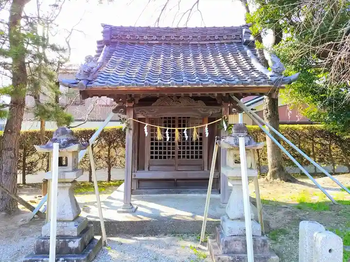 神明社(駒場神明社)の末社・摂社