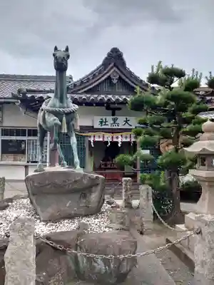 加支多神社の像