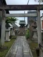 堤下神社の鳥居