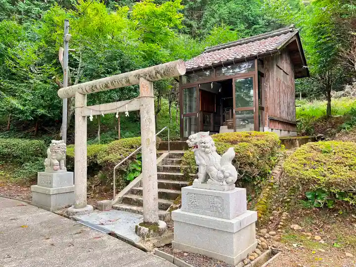 佐伎治神社の末社・摂社