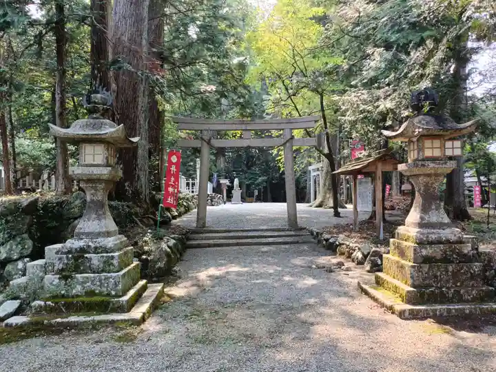 丹生神社の鳥居