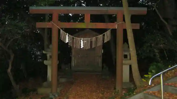 諏訪神社の末社・摂社