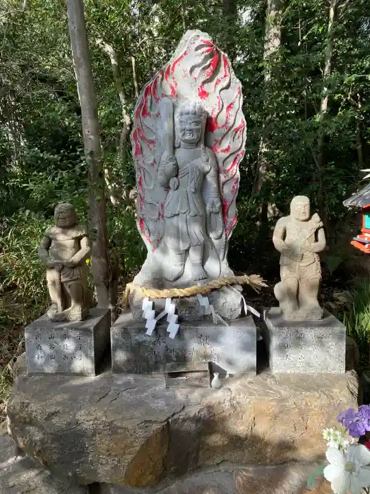 越木岩神社(兵庫県)