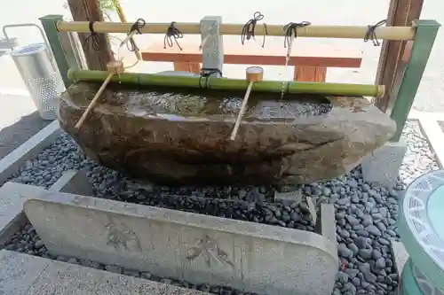 （山田）伊射奈岐神社の手水舎