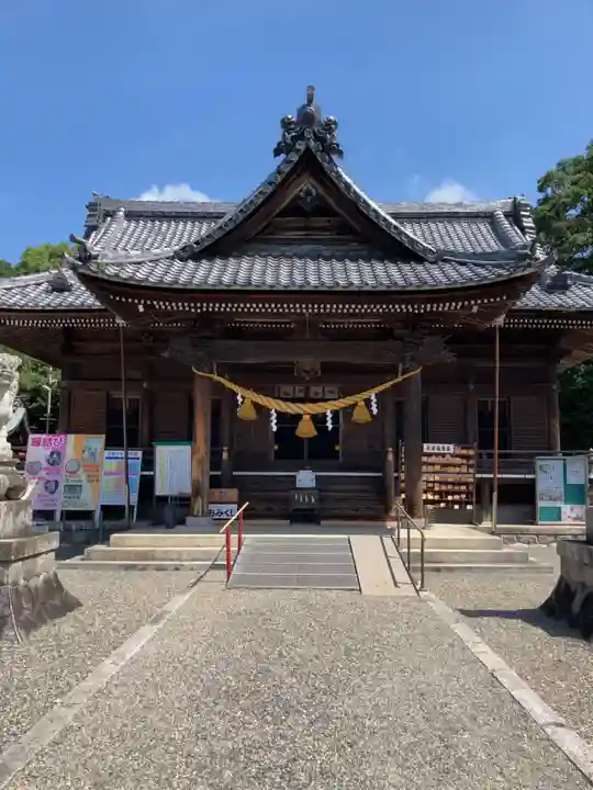 牟呂八幡宮の本殿・本堂