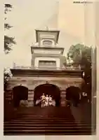 尾山神社の山門・神門