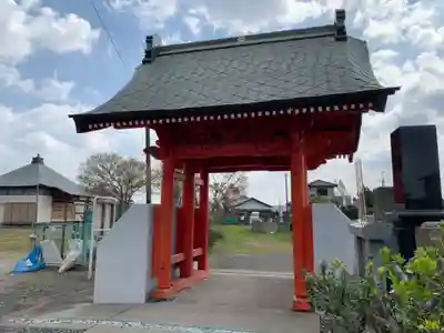 祐巌寺の山門・神門