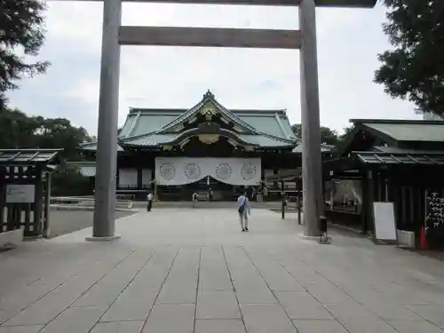 靖國神社の鳥居