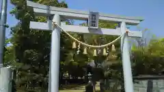 諏訪神社の鳥居