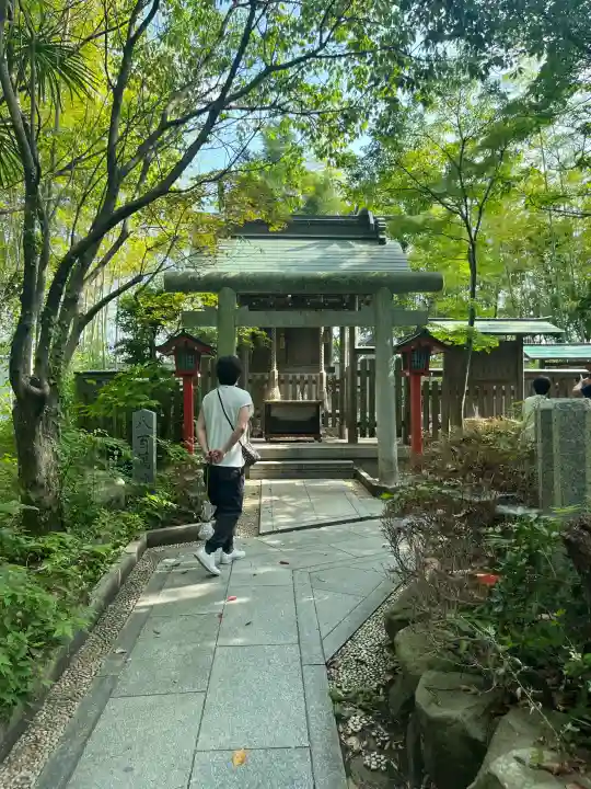 自凝島神社の{uncategorized: "未分類", other: "その他", undefined: "問題あり", building: "その他建物", grave: "お墓", sacred_gate: "鳥居", guardian: "狛犬", statue: "像", buddha: "仏像", history: "歴史", nature: "自然", garden: "庭園", animal: "動物", pagoda: "塔", temizu: "手水舎", mountain_gate: "山門・神門", sanctuary: "本殿・本堂", subordinate: "末社・摂社", art: "芸術", scenery: "景色", jizo: "地蔵", ema: "絵馬", goshuin: "御朱印", omikuji: "おみくじ", items: "授与品その他", amulet: "お守り", goshuincho: "御朱印帳", eats: "食事", festival: "お祭り", votive_dance: "神楽", shichigosan: "七五三参", wedding: "結婚式", experience: "体験その他", initially: "初詣", around: "周辺", anti_infection: "感染症対策"}