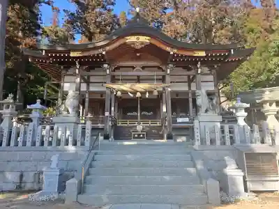 三輪神社の{uncategorized: "未分類", other: "その他", undefined: "問題あり", building: "その他建物", grave: "お墓", sacred_gate: "鳥居", guardian: "狛犬", statue: "像", buddha: "仏像", history: "歴史", nature: "自然", garden: "庭園", animal: "動物", pagoda: "塔", temizu: "手水舎", mountain_gate: "山門・神門", sanctuary: "本殿・本堂", subordinate: "末社・摂社", art: "芸術", scenery: "景色", jizo: "地蔵", ema: "絵馬", goshuin: "御朱印", omikuji: "おみくじ", items: "授与品その他", amulet: "お守り", goshuincho: "御朱印帳", eats: "食事", festival: "お祭り", votive_dance: "神楽", shichigosan: "七五三参", wedding: "結婚式", experience: "体験その他", initially: "初詣", around: "周辺", anti_infection: "感染症対策"}