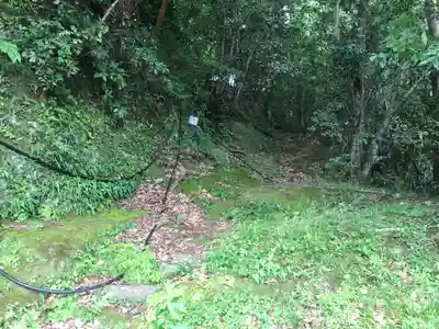 岩見堂やぐらのその他建物