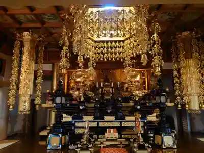 新善光寺の本殿・本堂