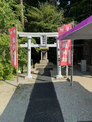 乃木神社の{uncategorized: "未分類", other: "その他", undefined: "問題あり", building: "その他建物", grave: "お墓", sacred_gate: "鳥居", guardian: "狛犬", statue: "像", buddha: "仏像", history: "歴史", nature: "自然", garden: "庭園", animal: "動物", pagoda: "塔", temizu: "手水舎", mountain_gate: "山門・神門", sanctuary: "本殿・本堂", subordinate: "末社・摂社", art: "芸術", scenery: "景色", jizo: "地蔵", ema: "絵馬", goshuin: "御朱印", omikuji: "おみくじ", items: "授与品その他", amulet: "お守り", goshuincho: "御朱印帳", eats: "食事", festival: "お祭り", votive_dance: "神楽", shichigosan: "七五三参", wedding: "結婚式", experience: "体験その他", initially: "初詣", around: "周辺", anti_infection: "感染症対策"}