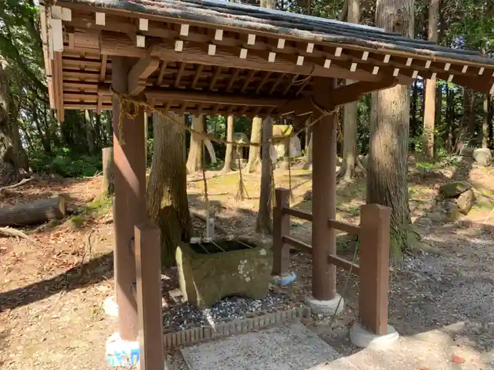 高藏神社の手水舎
