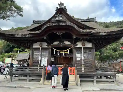 白鬚神社の本殿・本堂