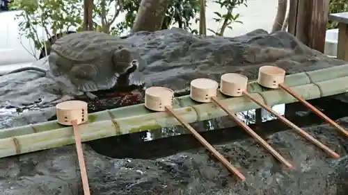 等彌神社の手水舎