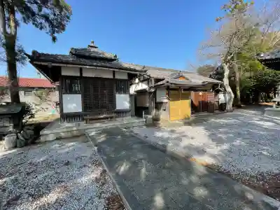 春日神社(世継)の{uncategorized: "未分類", other: "その他", undefined: "問題あり", building: "その他建物", grave: "お墓", sacred_gate: "鳥居", guardian: "狛犬", statue: "像", buddha: "仏像", history: "歴史", nature: "自然", garden: "庭園", animal: "動物", pagoda: "塔", temizu: "手水舎", mountain_gate: "山門・神門", sanctuary: "本殿・本堂", subordinate: "末社・摂社", art: "芸術", scenery: "景色", jizo: "地蔵", ema: "絵馬", goshuin: "御朱印", omikuji: "おみくじ", items: "授与品その他", amulet: "お守り", goshuincho: "御朱印帳", eats: "食事", festival: "お祭り", votive_dance: "神楽", shichigosan: "七五三参", wedding: "結婚式", experience: "体験その他", initially: "初詣", around: "周辺", anti_infection: "感染症対策"}