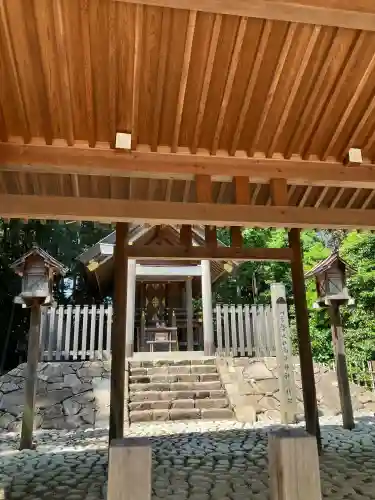越ヶ谷久伊豆神社の{uncategorized: "未分類", other: "その他", undefined: "問題あり", building: "その他建物", grave: "お墓", sacred_gate: "鳥居", guardian: "狛犬", statue: "像", buddha: "仏像", history: "歴史", nature: "自然", garden: "庭園", animal: "動物", pagoda: "塔", temizu: "手水舎", mountain_gate: "山門・神門", sanctuary: "本殿・本堂", subordinate: "末社・摂社", art: "芸術", scenery: "景色", jizo: "地蔵", ema: "絵馬", goshuin: "御朱印", omikuji: "おみくじ", items: "授与品その他", amulet: "お守り", goshuincho: "御朱印帳", eats: "食事", festival: "お祭り", votive_dance: "神楽", shichigosan: "七五三参", wedding: "結婚式", experience: "体験その他", initially: "初詣", around: "周辺", anti_infection: "感染症対策"}