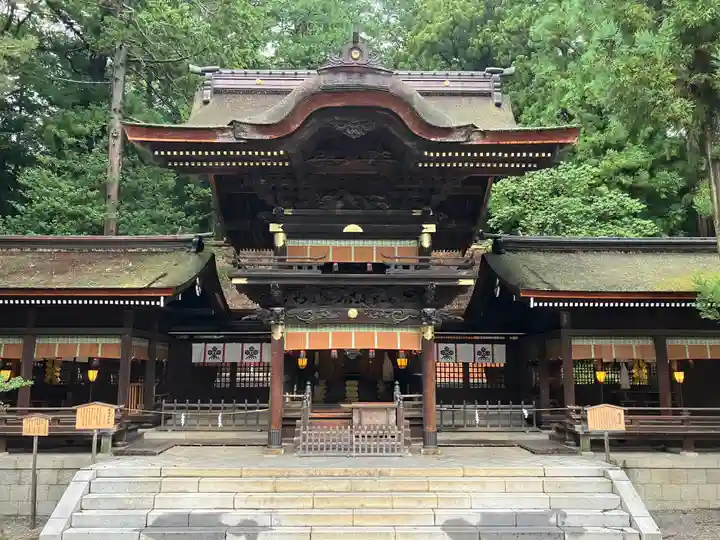 諏訪大社下社秋宮(長野県)