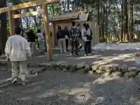 川原神社(皇大神宮摂社)の{uncategorized: "未分類", other: "その他", undefined: "問題あり", building: "その他建物", grave: "お墓", sacred_gate: "鳥居", guardian: "狛犬", statue: "像", buddha: "仏像", history: "歴史", nature: "自然", garden: "庭園", animal: "動物", pagoda: "塔", temizu: "手水舎", mountain_gate: "山門・神門", sanctuary: "本殿・本堂", subordinate: "末社・摂社", art: "芸術", scenery: "景色", jizo: "地蔵", ema: "絵馬", goshuin: "御朱印", omikuji: "おみくじ", items: "授与品その他", amulet: "お守り", goshuincho: "御朱印帳", eats: "食事", festival: "お祭り", votive_dance: "神楽", shichigosan: "七五三参", wedding: "結婚式", experience: "体験その他", initially: "初詣", around: "周辺", anti_infection: "感染症対策"}