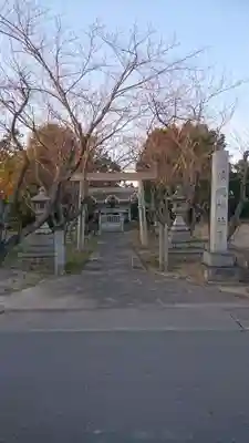 津嶋神社(萩原町西御堂)の鳥居