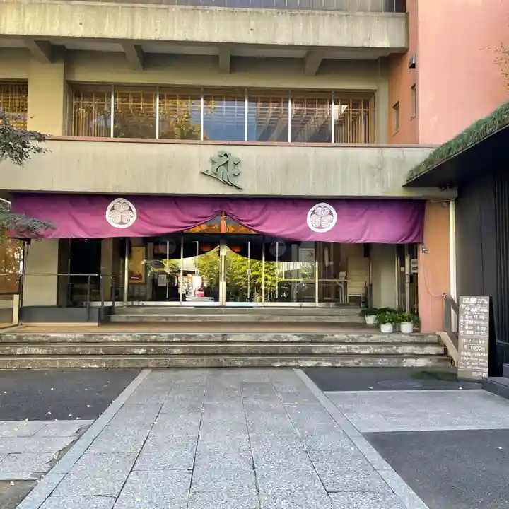 回向院の本殿・本堂