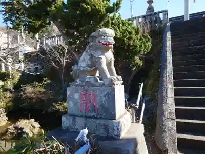布良崎神社の狛犬