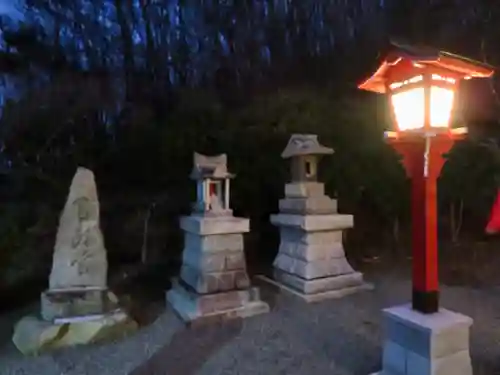 高屋敷稲荷神社の建物その他