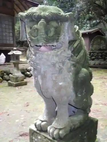 福富神社の狛犬