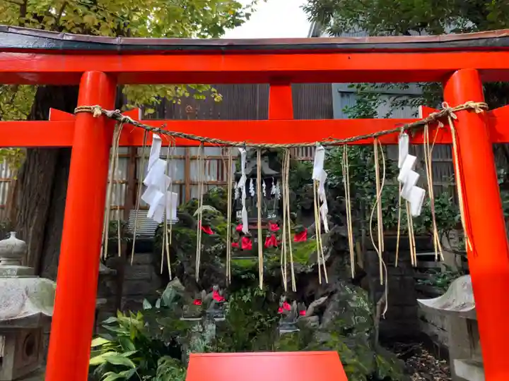 飛木稲荷神社(東京都)