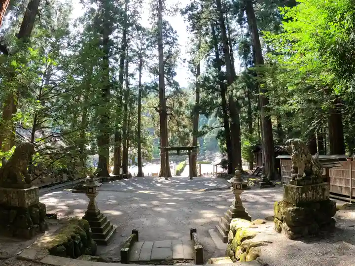 室生龍穴神社のその他建物