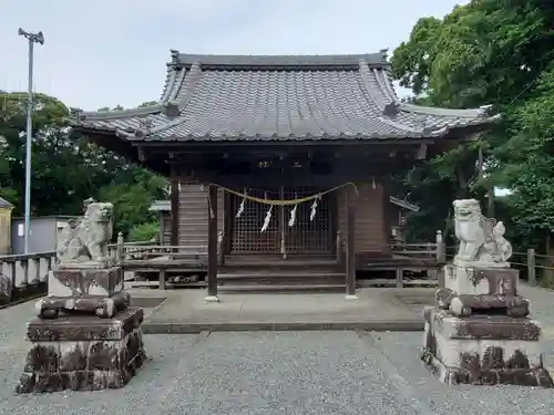三島神社の本殿・本堂
