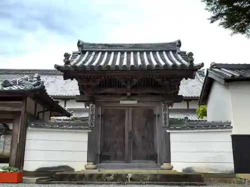 百代寺の山門・神門