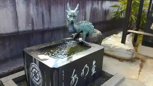 医王山 明光寺の手水舎