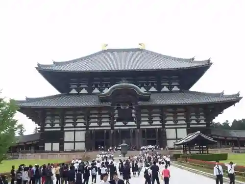 東大寺の本殿