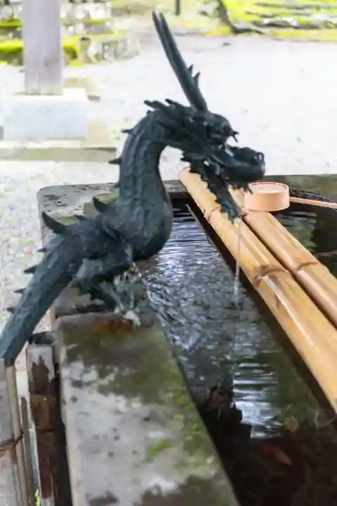 諏訪大社上社前宮(長野県)