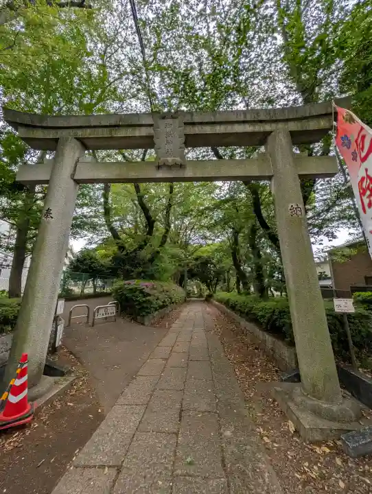 前原御嶽神社の{uncategorized: "未分類", other: "その他", undefined: "問題あり", building: "その他建物", grave: "お墓", sacred_gate: "鳥居", guardian: "狛犬", statue: "像", buddha: "仏像", history: "歴史", nature: "自然", garden: "庭園", animal: "動物", pagoda: "塔", temizu: "手水舎", mountain_gate: "山門・神門", sanctuary: "本殿・本堂", subordinate: "末社・摂社", art: "芸術", scenery: "景色", jizo: "地蔵", ema: "絵馬", goshuin: "御朱印", omikuji: "おみくじ", items: "授与品その他", amulet: "お守り", goshuincho: "御朱印帳", eats: "食事", festival: "お祭り", votive_dance: "神楽", shichigosan: "七五三参", wedding: "結婚式", experience: "体験その他", initially: "初詣", around: "周辺", anti_infection: "感染症対策"}