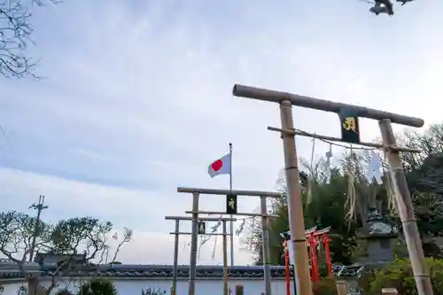 神谷稲荷明神社の鳥居