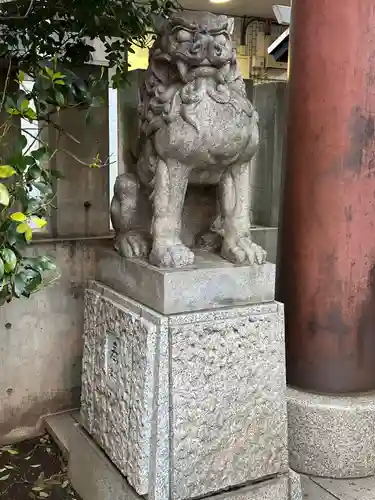 築土神社の狛犬