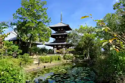 法起寺のその他建物