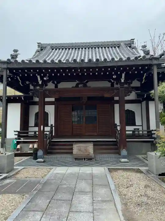 豪潮寺(不動院)の{uncategorized: "未分類", other: "その他", undefined: "問題あり", building: "その他建物", grave: "お墓", sacred_gate: "鳥居", guardian: "狛犬", statue: "像", buddha: "仏像", history: "歴史", nature: "自然", garden: "庭園", animal: "動物", pagoda: "塔", temizu: "手水舎", mountain_gate: "山門・神門", sanctuary: "本殿・本堂", subordinate: "末社・摂社", art: "芸術", scenery: "景色", jizo: "地蔵", ema: "絵馬", goshuin: "御朱印", omikuji: "おみくじ", items: "授与品その他", amulet: "お守り", goshuincho: "御朱印帳", eats: "食事", festival: "お祭り", votive_dance: "神楽", shichigosan: "七五三参", wedding: "結婚式", experience: "体験その他", initially: "初詣", around: "周辺", anti_infection: "感染症対策"}