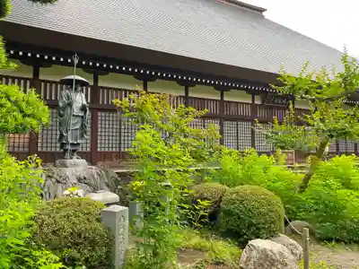 大悲願寺の本殿・本堂