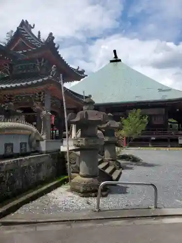 金乗院放光寺の末社・摂社