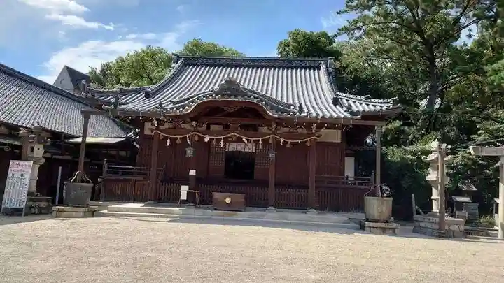 諏訪神社の本殿・本堂