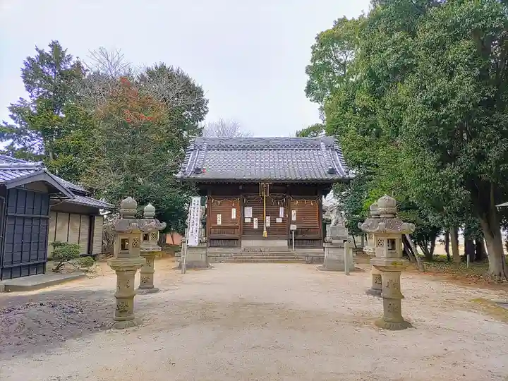 八柱神社の本殿・本堂