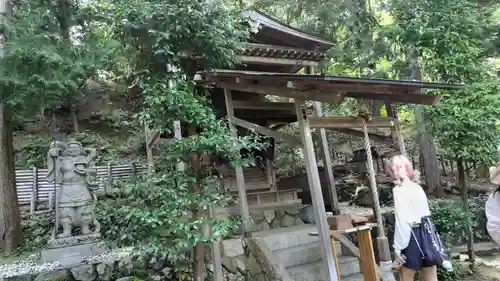 御髪神社の本殿・本堂