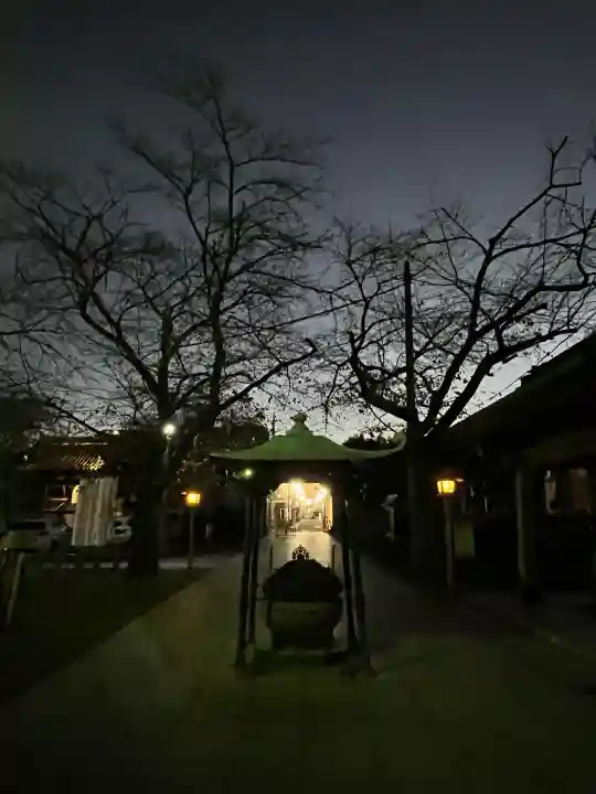 蓮馨寺の{uncategorized: "未分類", other: "その他", undefined: "問題あり", building: "その他建物", grave: "お墓", sacred_gate: "鳥居", guardian: "狛犬", statue: "像", buddha: "仏像", history: "歴史", nature: "自然", garden: "庭園", animal: "動物", pagoda: "塔", temizu: "手水舎", mountain_gate: "山門・神門", sanctuary: "本殿・本堂", subordinate: "末社・摂社", art: "芸術", scenery: "景色", jizo: "地蔵", ema: "絵馬", goshuin: "御朱印", omikuji: "おみくじ", items: "授与品その他", amulet: "お守り", goshuincho: "御朱印帳", eats: "食事", festival: "お祭り", votive_dance: "神楽", shichigosan: "七五三参", wedding: "結婚式", experience: "体験その他", initially: "初詣", around: "周辺", anti_infection: "感染症対策"}