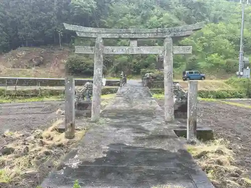 烏帽子杜三島神社(愛媛県)
